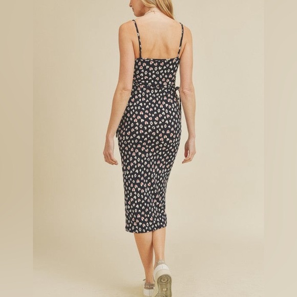 Summer spaghetti strap midi dress - Picture 5 of 6